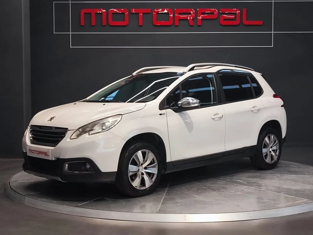PEUGEOT 2008 2008 1.6 BlueHDI Style 100