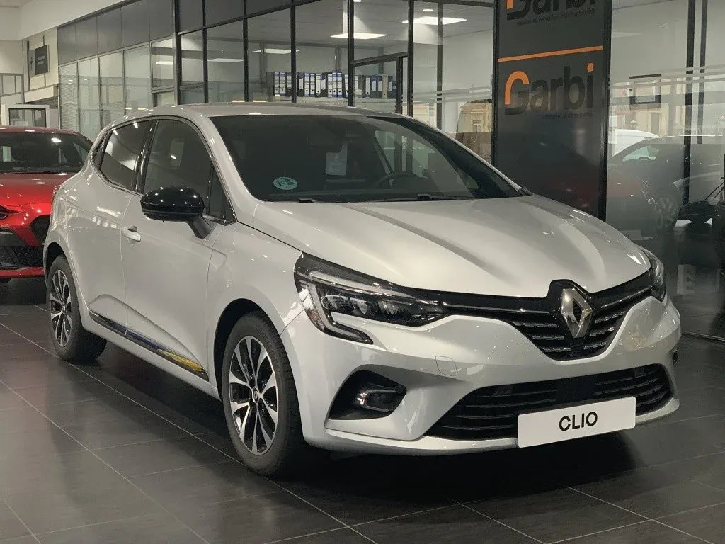 RENAULT Clio Clio TCe Techno 103kW
