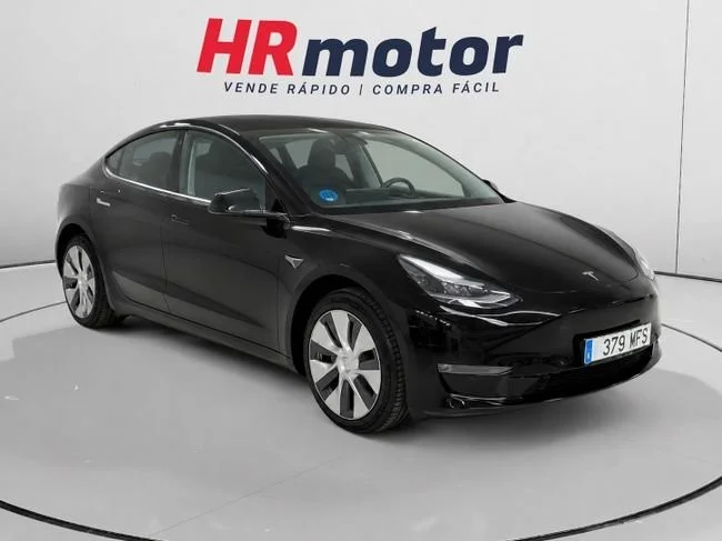 TESLA Model Y Gran Autonomía 4WD 378 kW (514 CV)