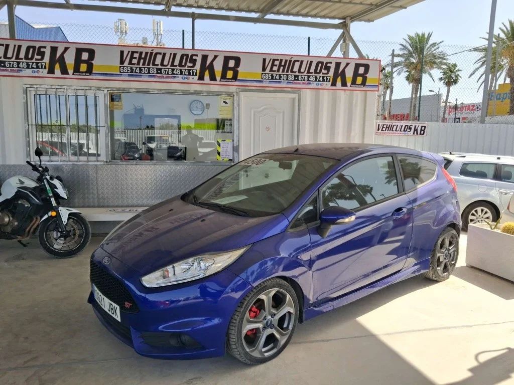 FORD Fiesta FORD Fiesta Pequeño Manual de 3 Puertas