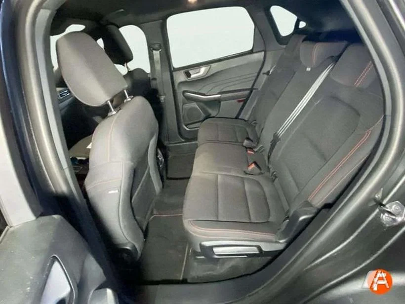 FORD Kuga Kuga 1.5 EcoBlue ST-Line FWD 120 Aut.
