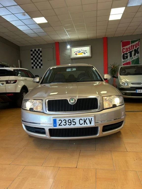 SKODA Superb Superb 1.9TDI Classic 130