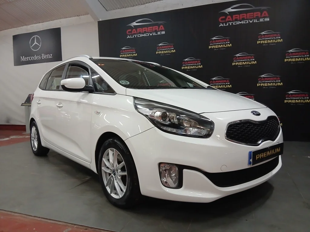 KIA Carens Carens 1.7CRDi Drive 115