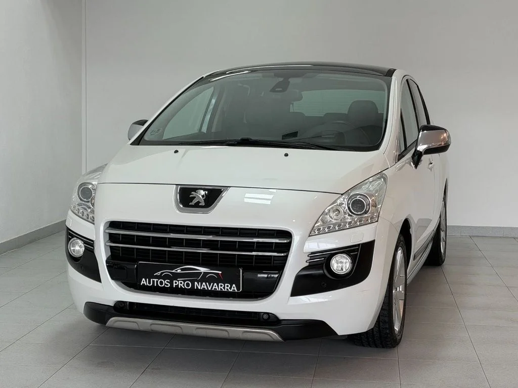 PEUGEOT 3008 HYbrid4 Limited Edition