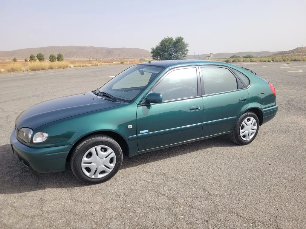 TOYOTA Corolla TOYOTA Corolla Berlina Manual de 4 Puertas