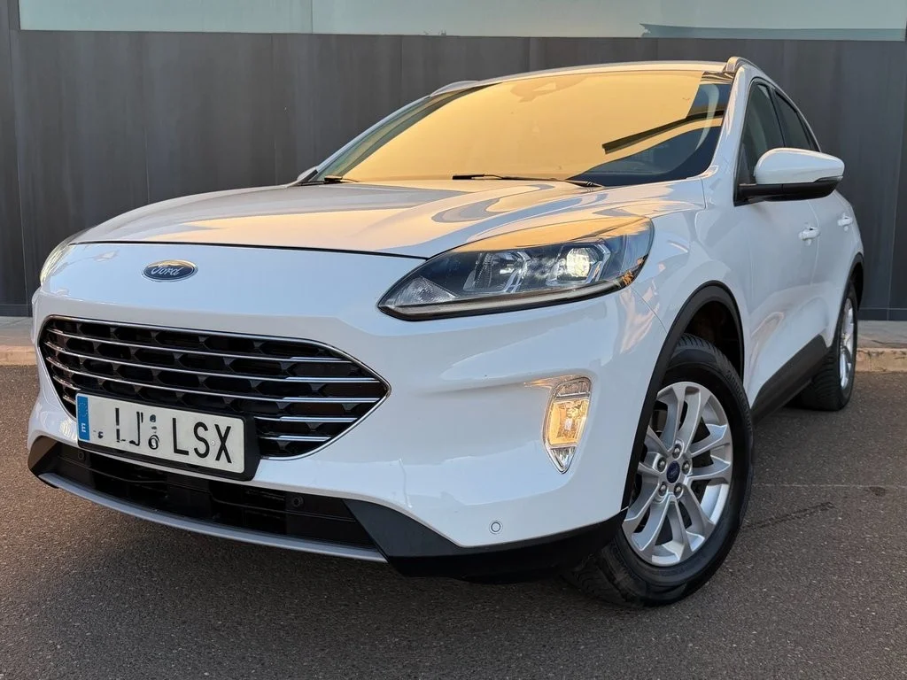 FORD Kuga Titanium 2.0 EcoBlue 140kW 4x4 Auto