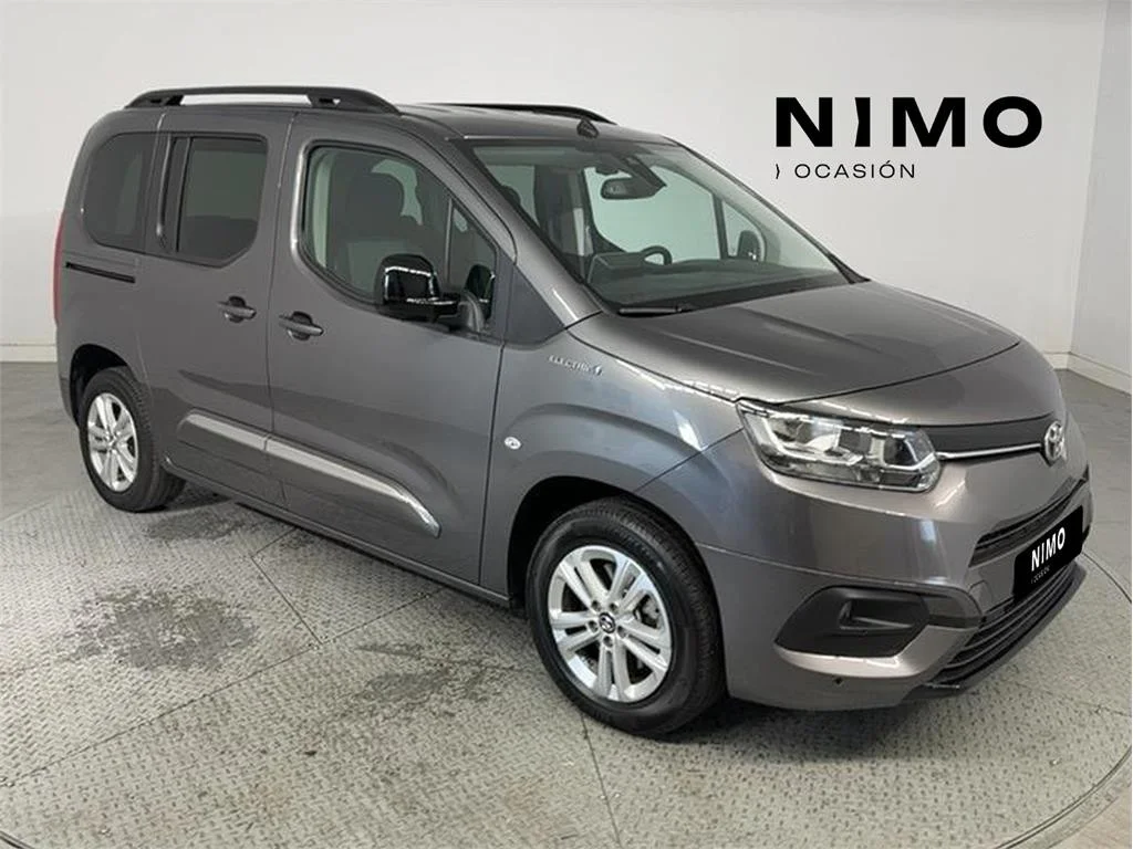 TOYOTA Proace City Verso PROACE CITY VERSO Family EV 50kWh 136CV Active L1