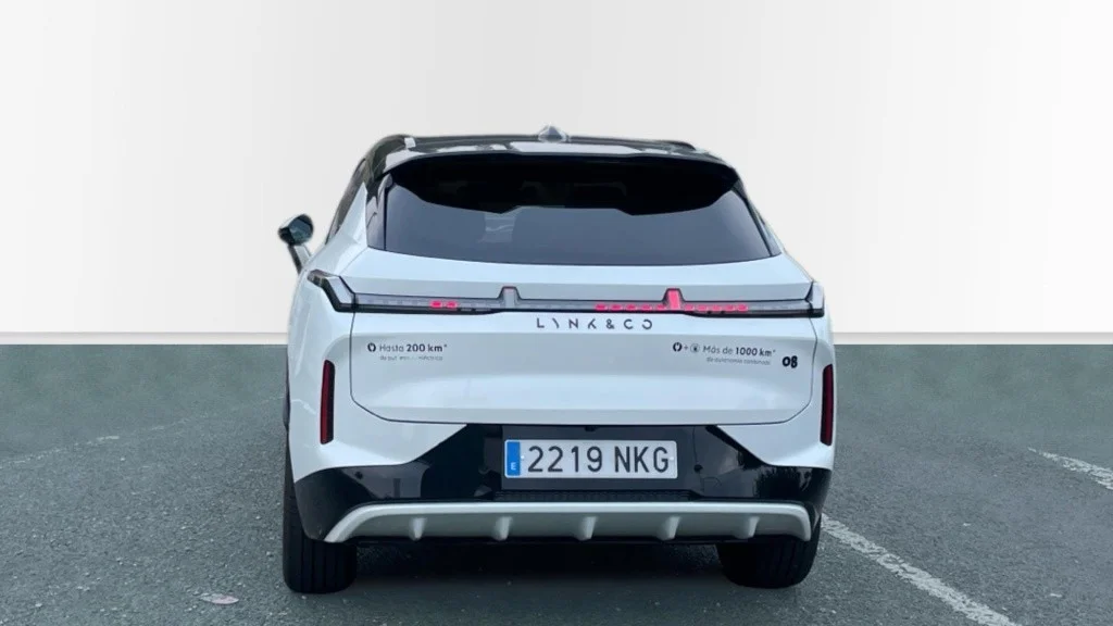 LYNK & CO 08 08 1.5 PHEV More