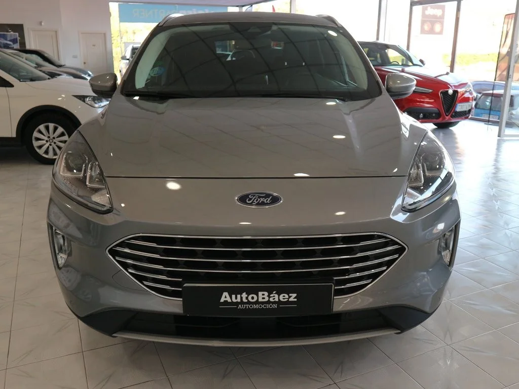 FORD Kuga Kuga 2.5 Duratec FHEV Titanium 4x2 Aut.