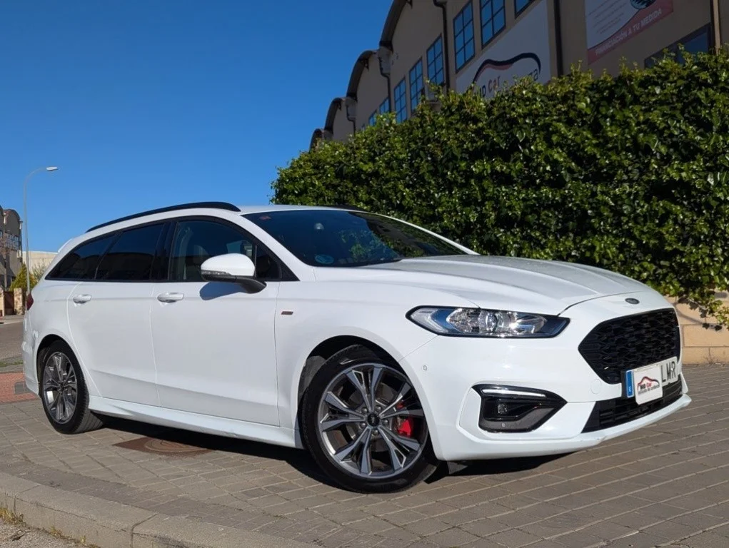 FORD Mondeo Mondeo Sportbreak 2.0 HEV Titanium