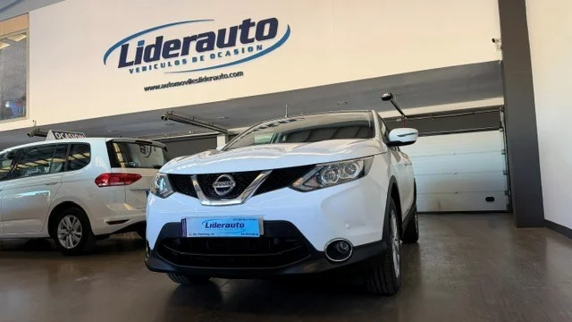 NISSAN Qashqai Qashqai 1.5dCi Acenta 4x2