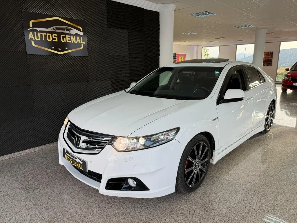 HONDA Accord Accord 2.2i-DTEC Luxury Innova