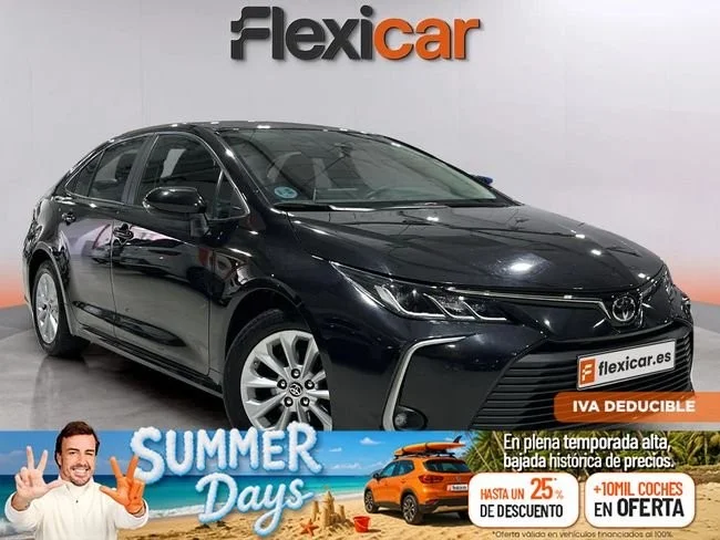 TOYOTA Corolla Sedán Active Tech