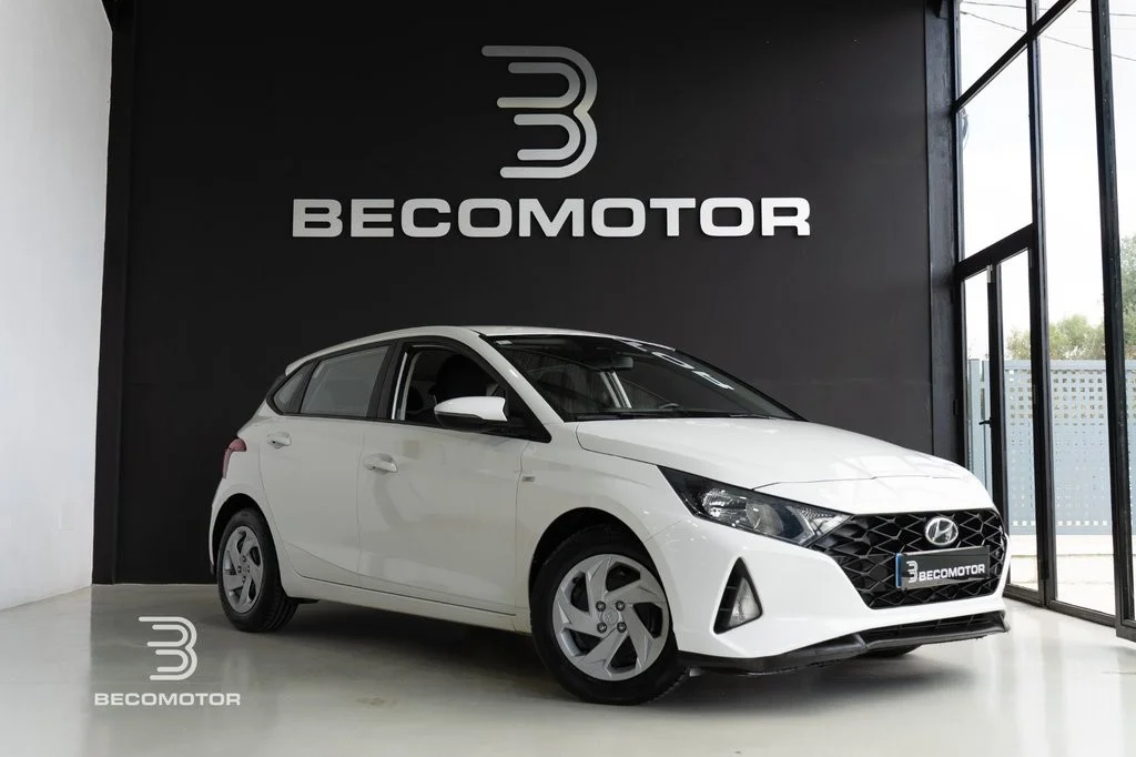 HYUNDAI i20 1.0 TGDI 74kW (100CV) 48V Essence