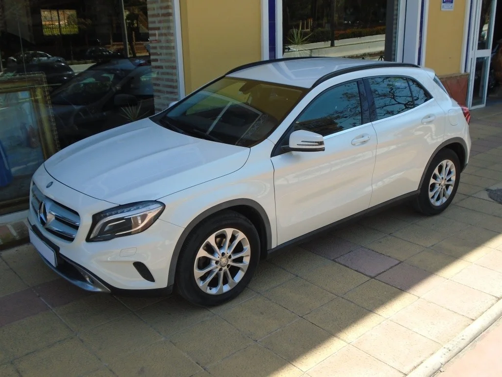 MERCEDES-BENZ Clase GLA GLA 200CDI Urban 7G-DCT
