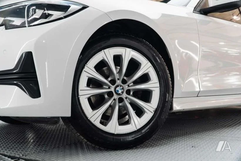 BMW Serie 3 318dA Touring Sport (0.0)