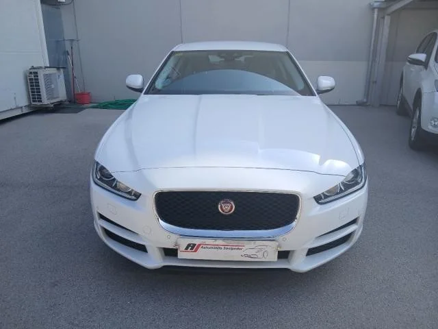 JAGUAR XE 2.0 D Turbo 180 CV Portfolio