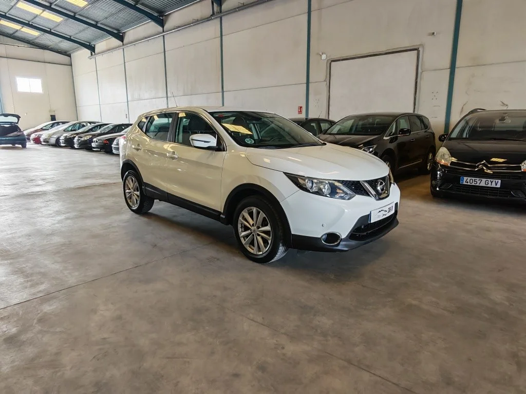 NISSAN Qashqai Qashqai 1.6dCi Tekna 4x4-i