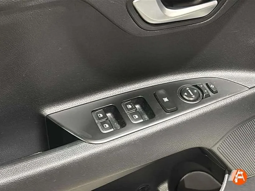 KIA Rio 1.0 T-GDi 74kW (100CV) MHEV iMT Drive