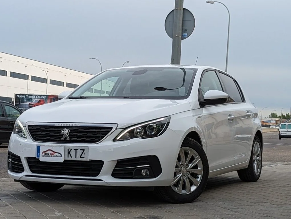 PEUGEOT 308 308 1.5BlueHDi S&S Style 130