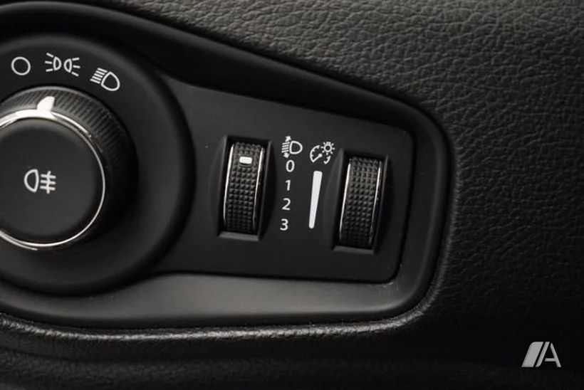 JEEP Renegade eHybrid 1.5 96kW(130CV) Red ATX