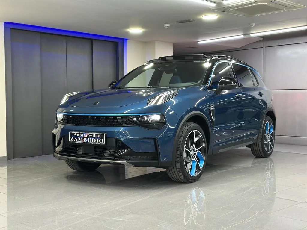 LYNK & CO 01 01 1.5T PHEV