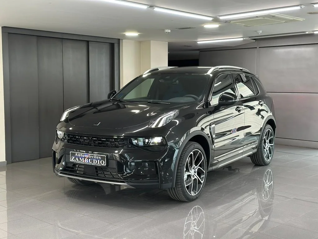 LYNK & CO 01 01 1.5T PHEV