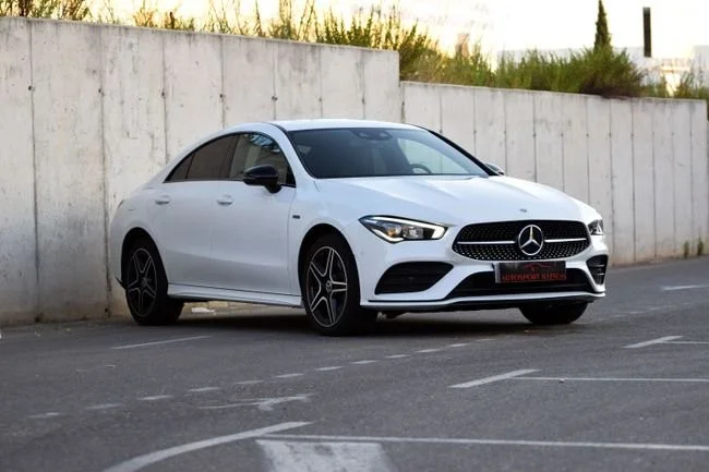 MERCEDES-BENZ Clase CLA AMG Line