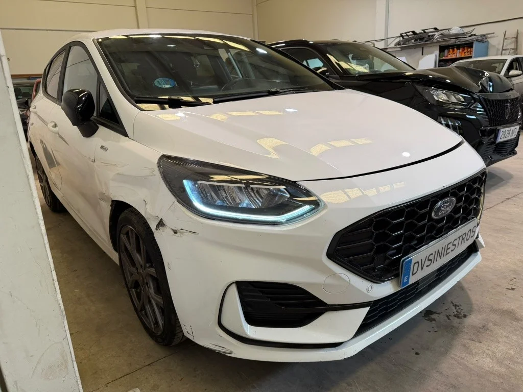 FORD Fiesta FORD Fiesta Pequeño Manual de 5 Puertas