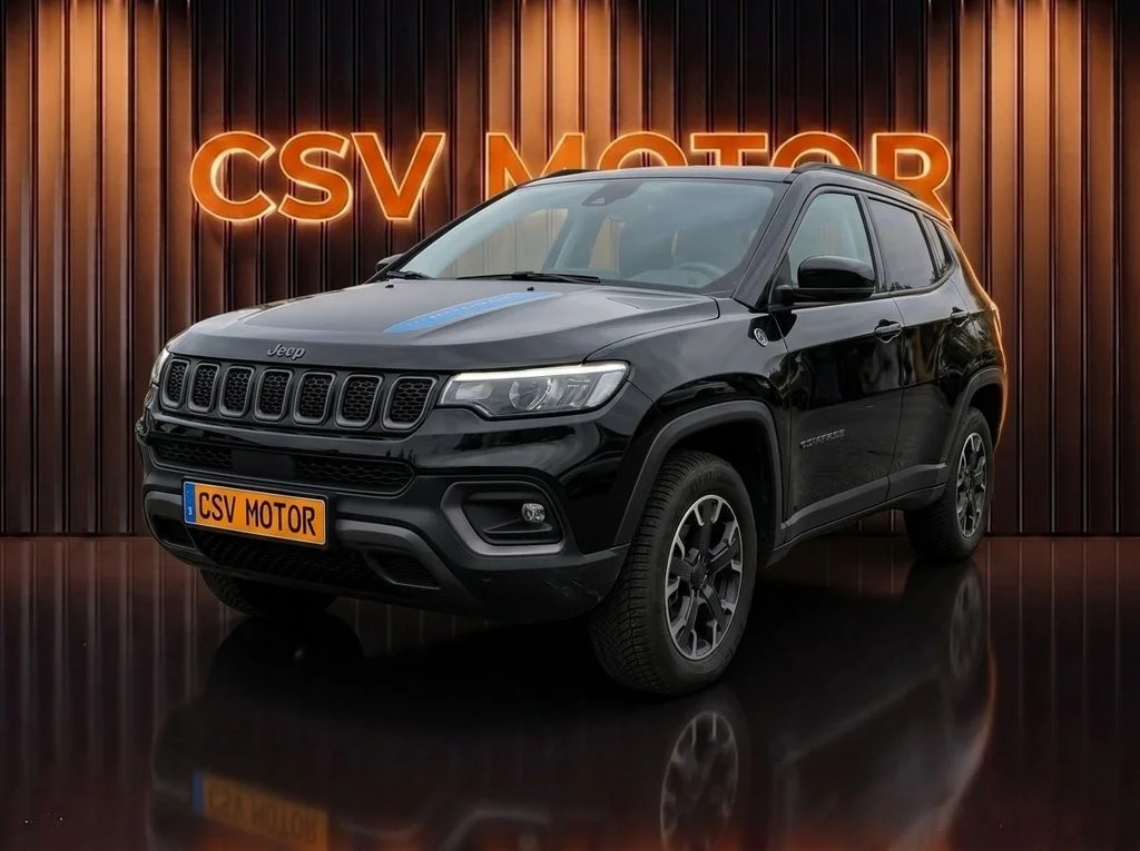 JEEP Compass Compass 1.3 PHEV Trailhawk EAWD Aut. 240