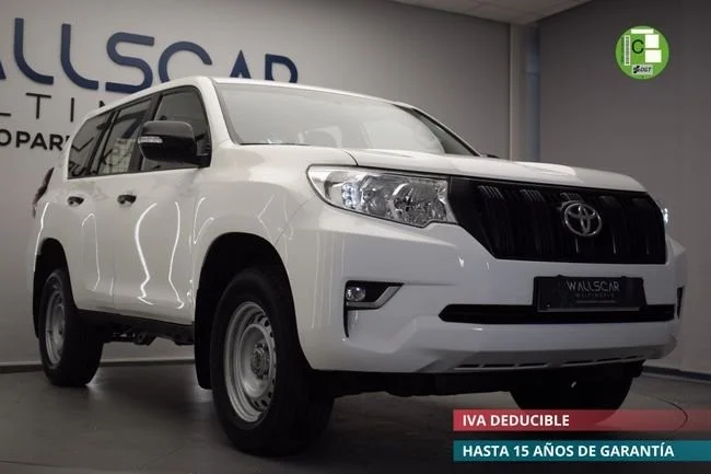 TOYOTA Land Cruiser 2.8 D-4D GX