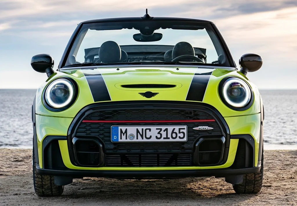 MINI Mini Mini Cabrio John Cooper Works Aut.