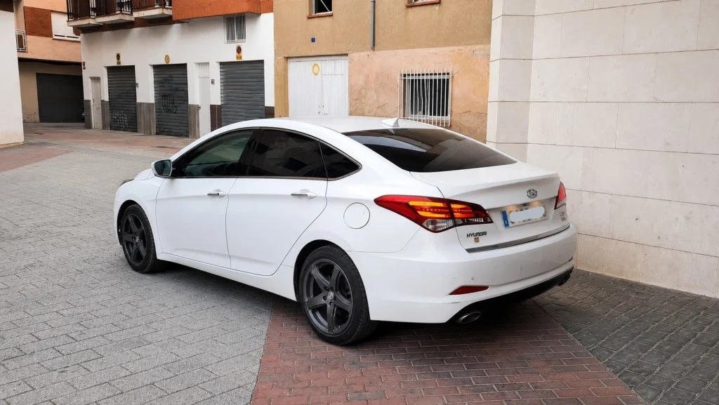 HYUNDAI i40 i40 CW 1.7CRDI Bluedrive Tecno