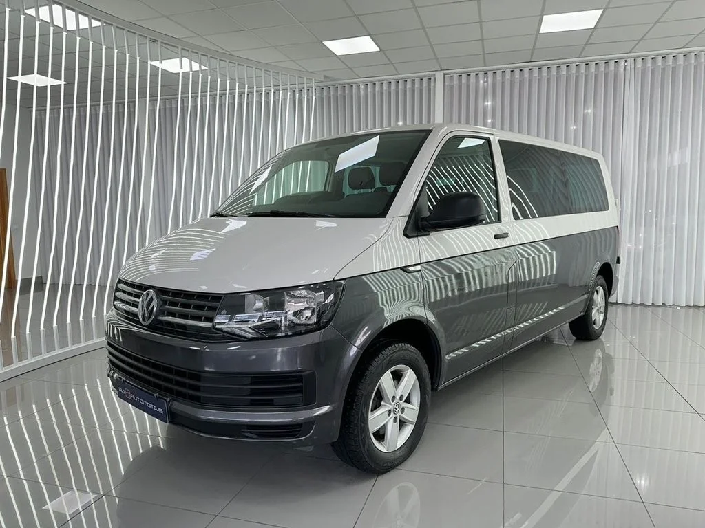 VOLKSWAGEN Caravelle Largo 2.0 TDI 110kW BMT DSG