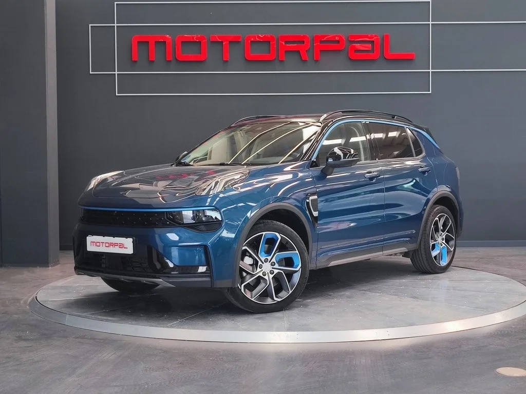 LYNK & CO 01 01 1.5T PHEV