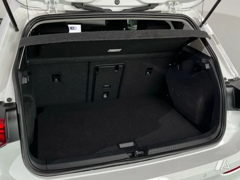 VOLKSWAGEN Golf 1.0 eTSI 81kW (110CV) DSG