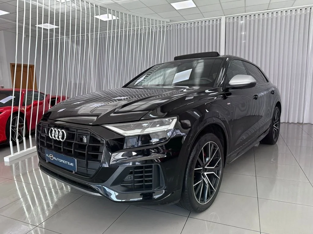 AUDI Q8 50 TDI 210kW Black Line Plus quattro tip