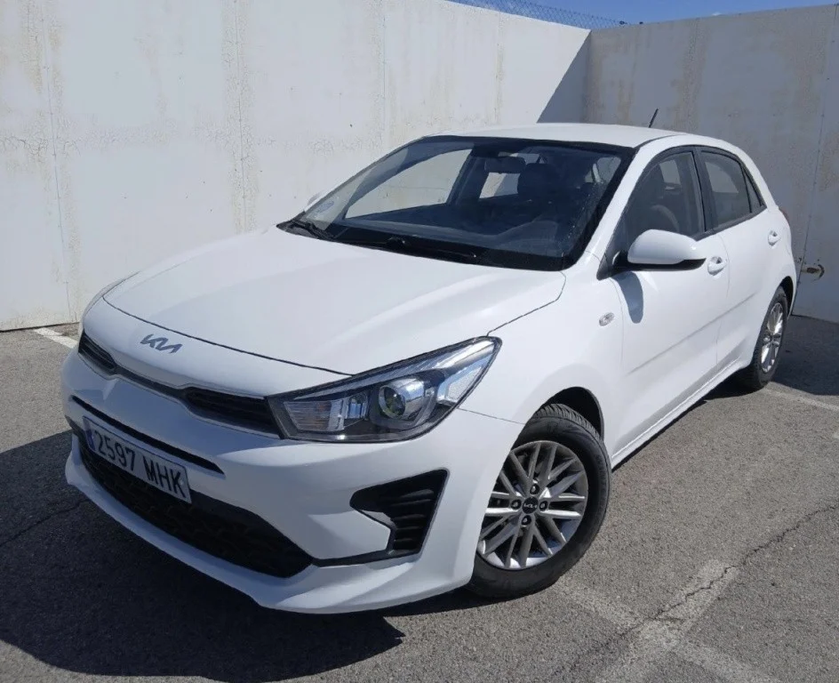 KIA Rio Rio 1.0 T-GDi MHEV iMT Concept 100