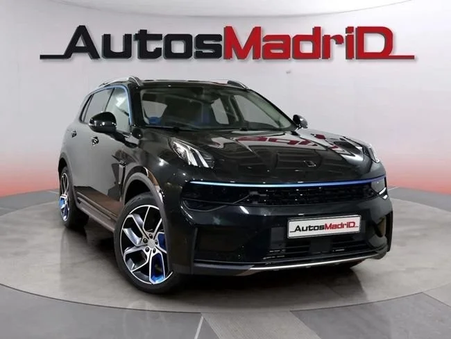 LYNK & CO 01 01 1.5T PHEV