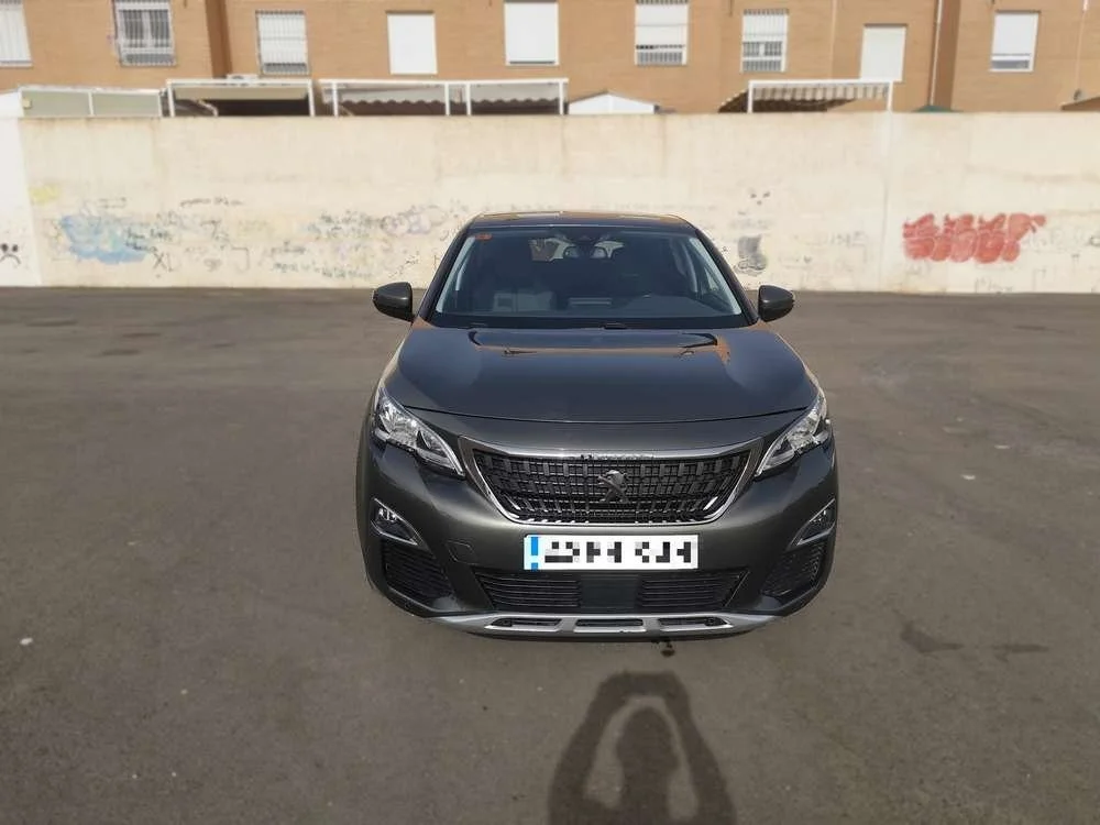 PEUGEOT 3008 3008 1.2 PureTech S&S Allure 130