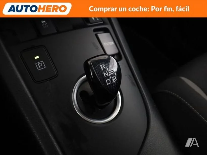 TOYOTA Auris Auris hybrid 140H Active