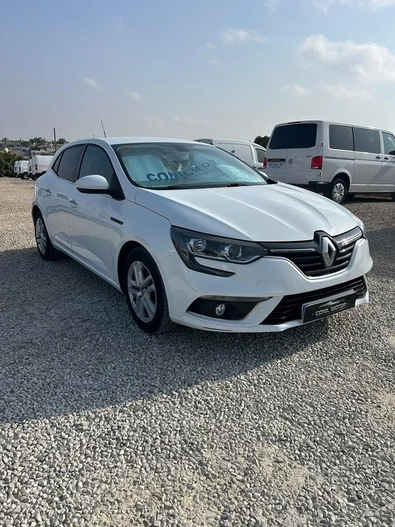 RENAULT Mégane Mégane 1.5dCi Energy Tech Road 66kW