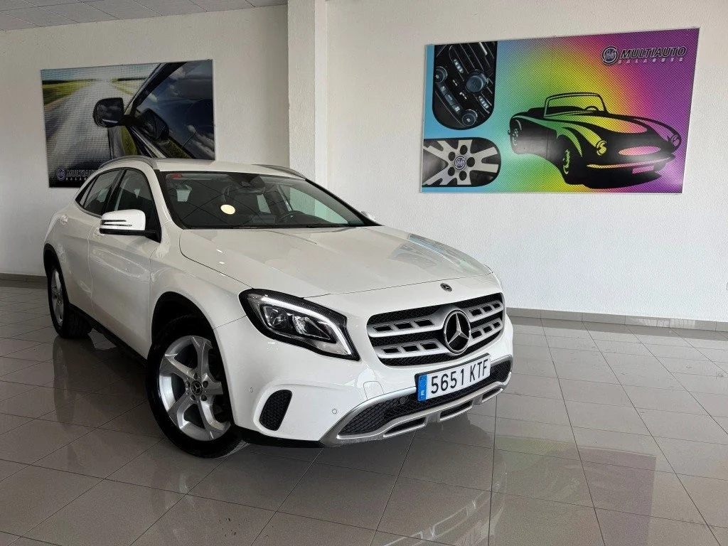 MERCEDES-BENZ Clase GLA 180