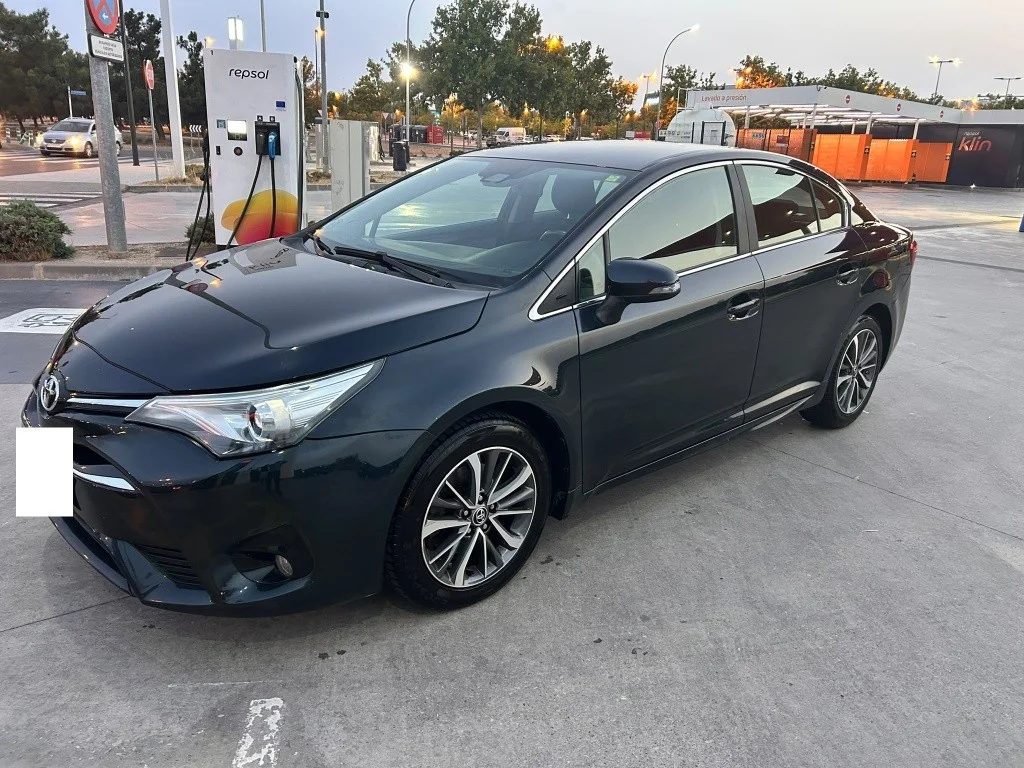 TOYOTA Avensis Avensis 150D Business Advance