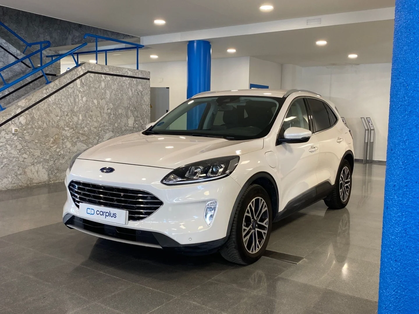FORD Kuga Titanium 2.5 Duratec PHEV 165kW Auto