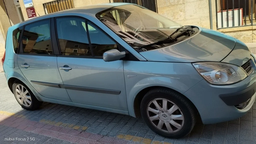 RENAULT Scénic Scénic 1.6 Dynamique Aut.