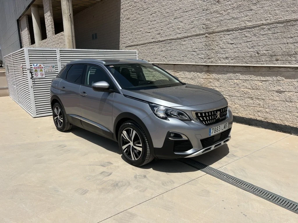 PEUGEOT 3008 SUV 3008 1.5BlueHDi Allure S&S 130
