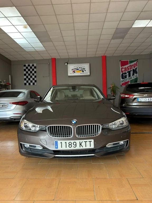 BMW Serie 3 318d Modern