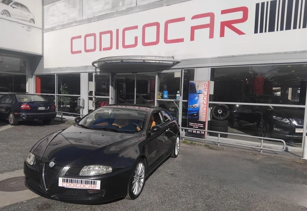 ALFA ROMEO GT GT 1.9JTD Distinctive