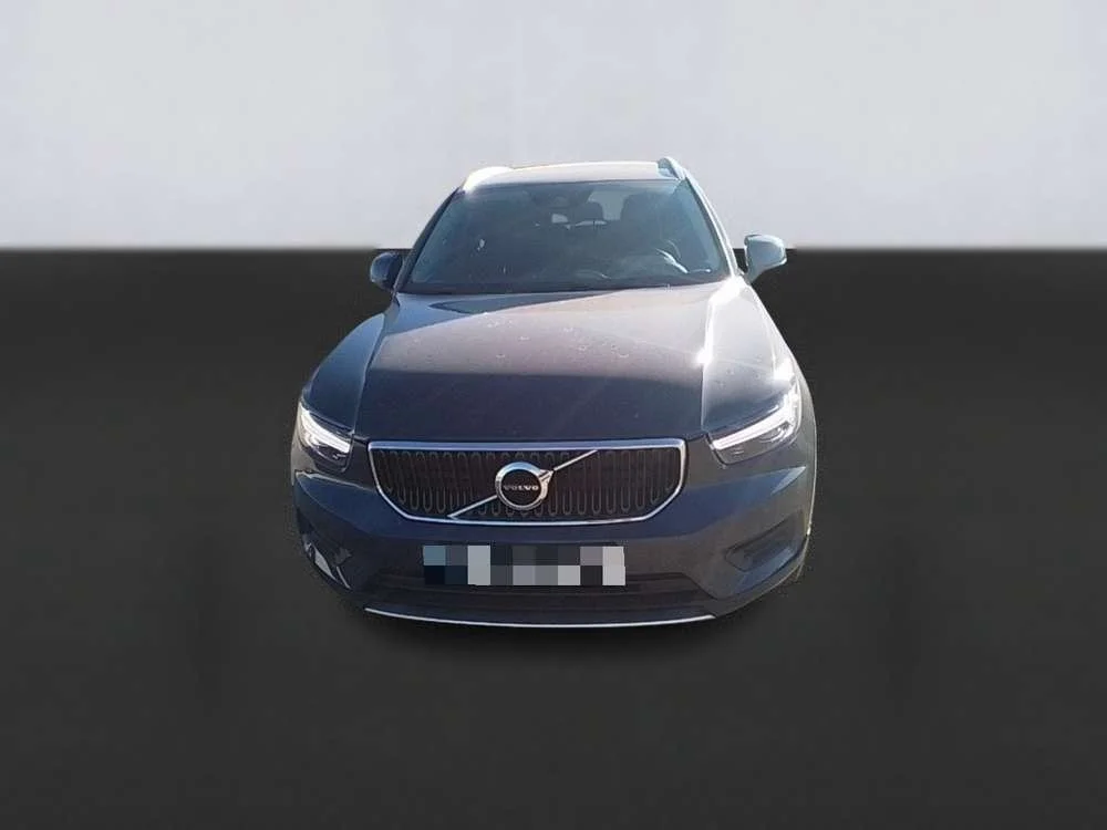 VOLVO XC40 XC40 T3 Momentum Pro